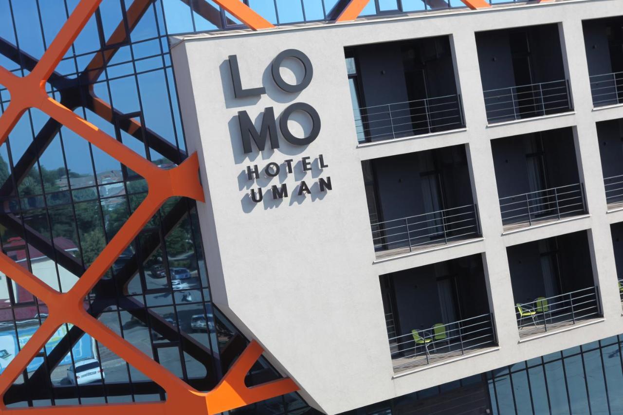 Lomo Hotel Uman Exterior foto